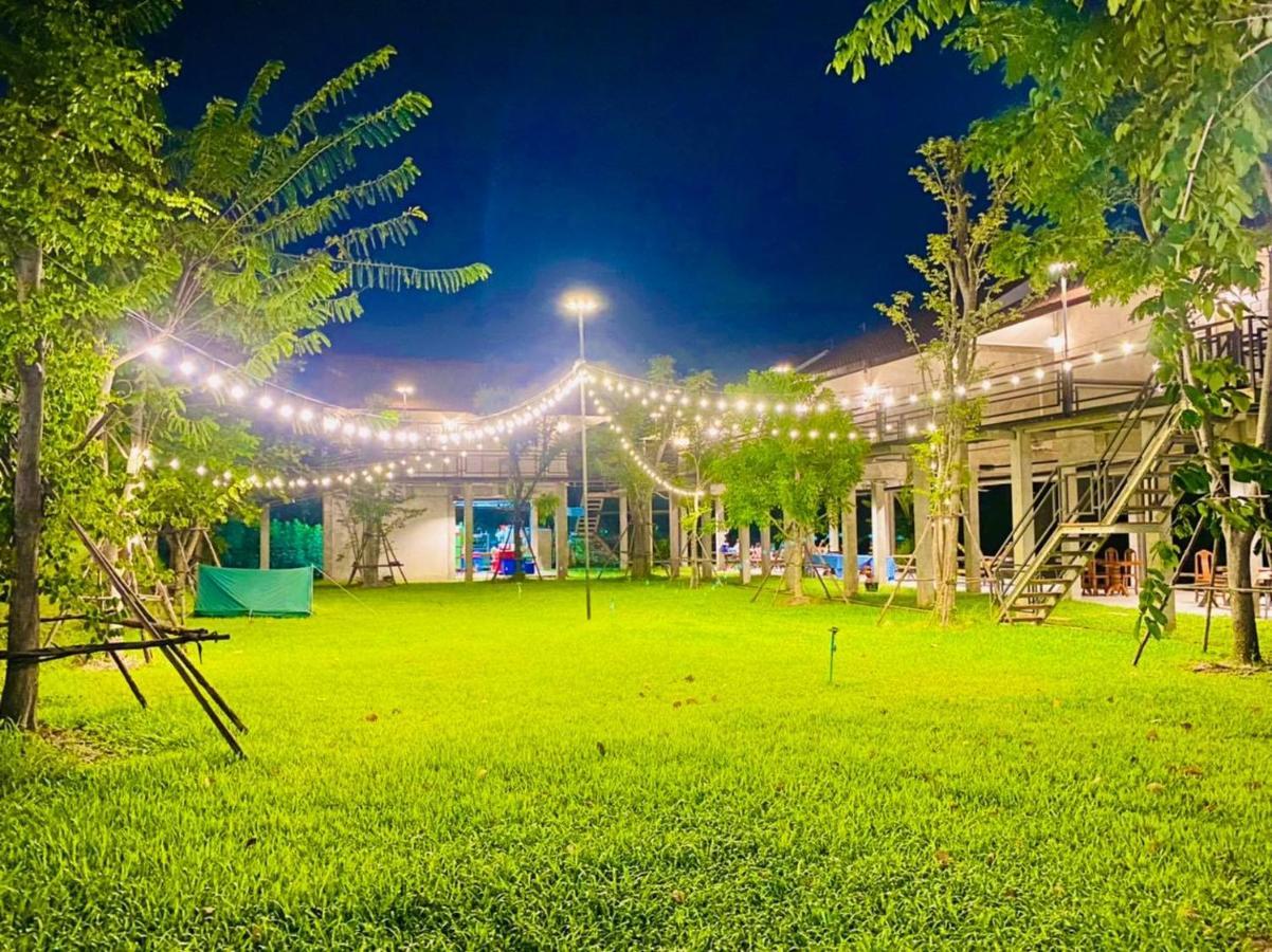 บ้านต้นไม้โฮมสเตย์อุทัยธานี Exterior foto